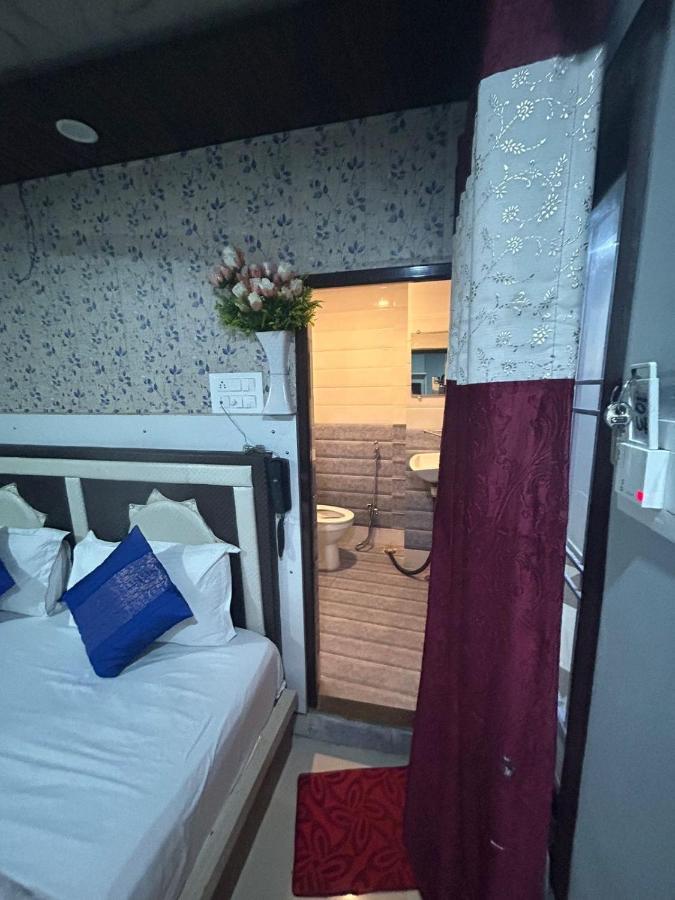 Hotel Ankit Near Assi Ghat Waranasi Zewnętrze zdjęcie